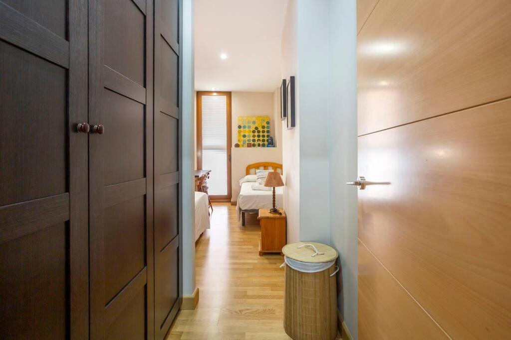 Marieta Apartment By The Castle With Ac อาลิกันเต ภายนอก รูปภาพ