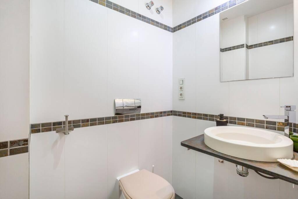 Marieta Apartment By The Castle With Ac อาลิกันเต ภายนอก รูปภาพ
