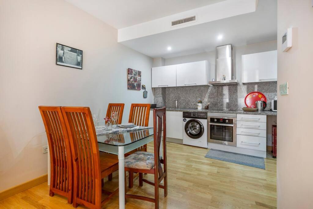 Marieta Apartment By The Castle With Ac อาลิกันเต ภายนอก รูปภาพ