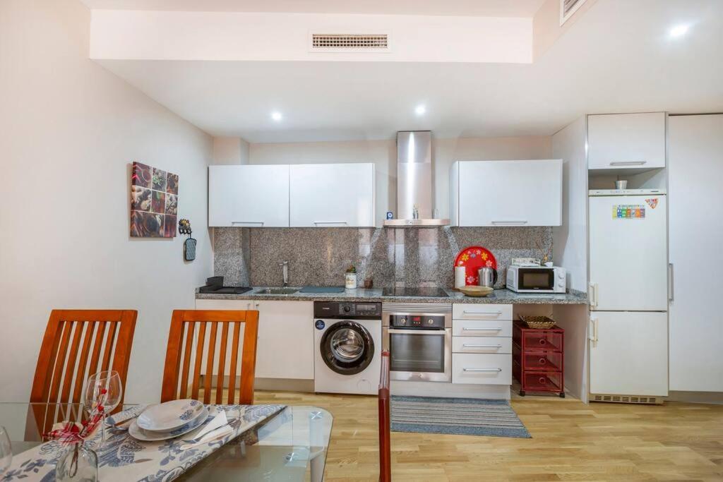 Marieta Apartment By The Castle With Ac อาลิกันเต ภายนอก รูปภาพ